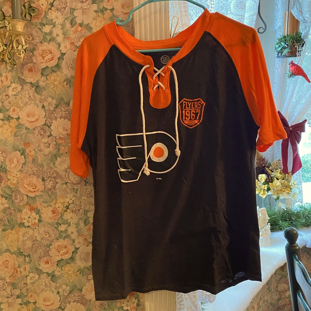 NHL Flyers Shirt